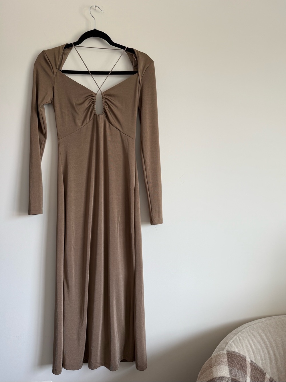 NWT Jason Wu taupe long-sleeve maxi dress with front keyhole and open back